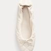 Cremefarbene Ballerinas aus gestepptem Lammleder von Ralph Lauren für Damen