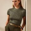 Olivgrüne, kurzärmlige Pullover aus lackierter Seide von Ralph Lauren für Damen